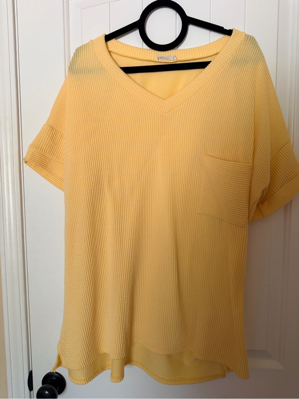 Soft V-Neck Short Sleeve Pocket Tee in Yellow